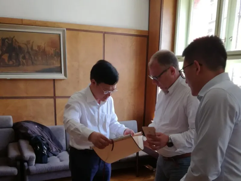Setkání zástupců ČAZV s čínskou delegací
