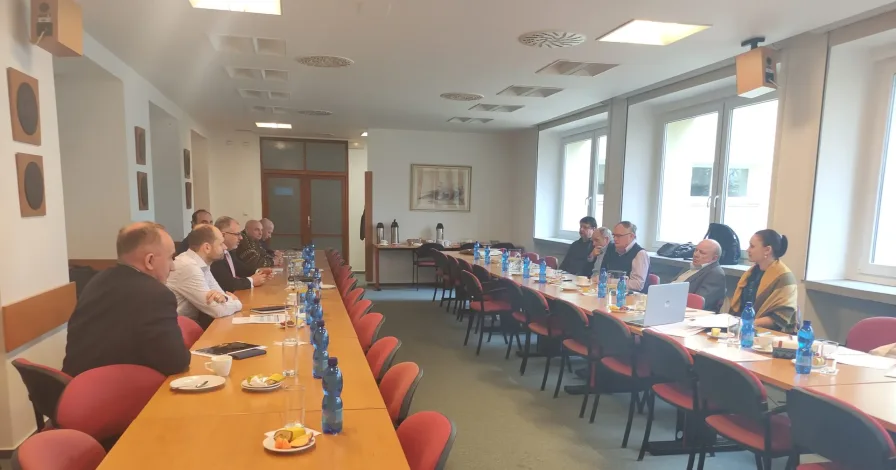 Tisková zpráva z dubnového zasedání předsednictva ČAZV