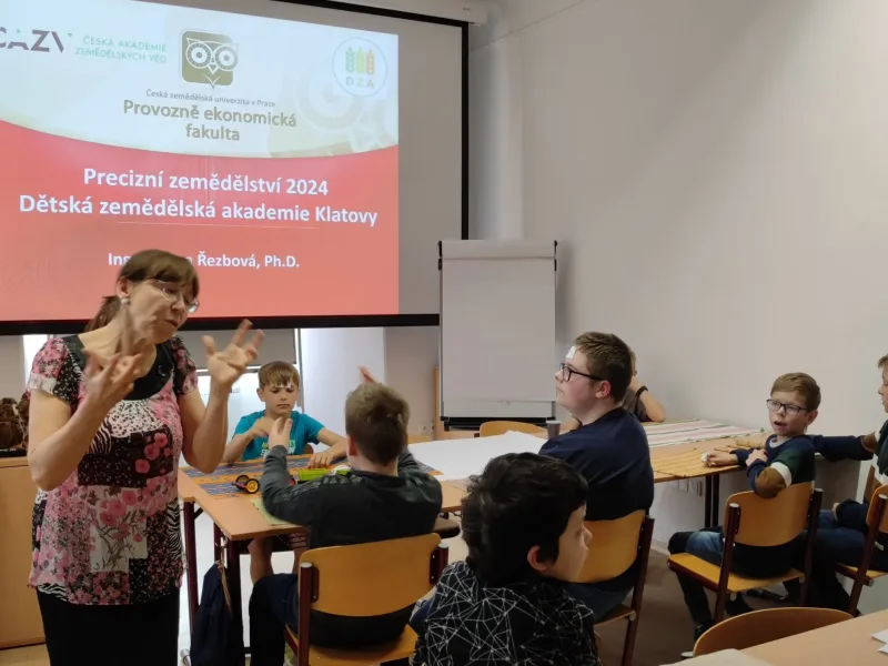 Přednáška o precizním zemědělství v rámci Dětské zemědělské akademie