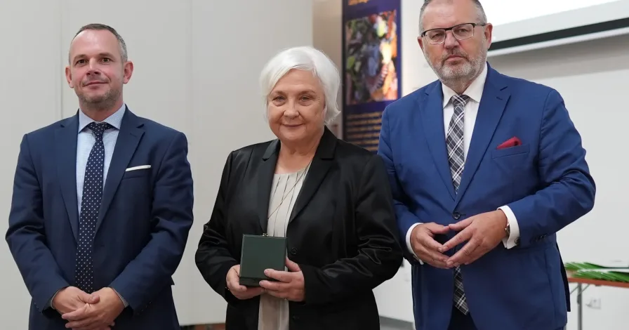 Seznamte se s osobnostmi, které v roce 2024 ČAZV ocenila za jejich přínos k rozvoji vědy a výzkumu v agrárním sektoru